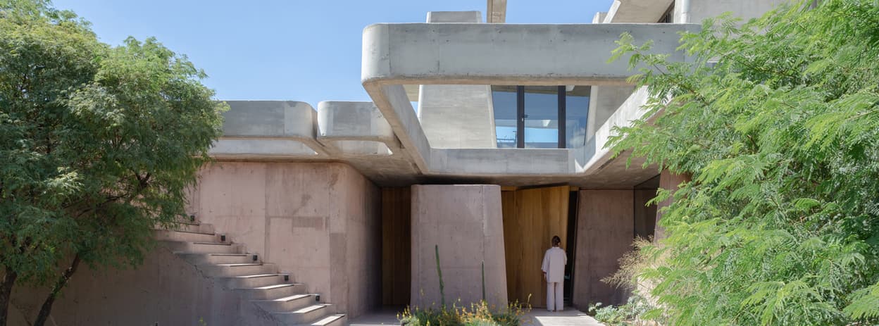 بررسی ویلای کوهستانی در آرژانتین دفتر معماری OF. Studio همراه با پلان‌ های معماری
