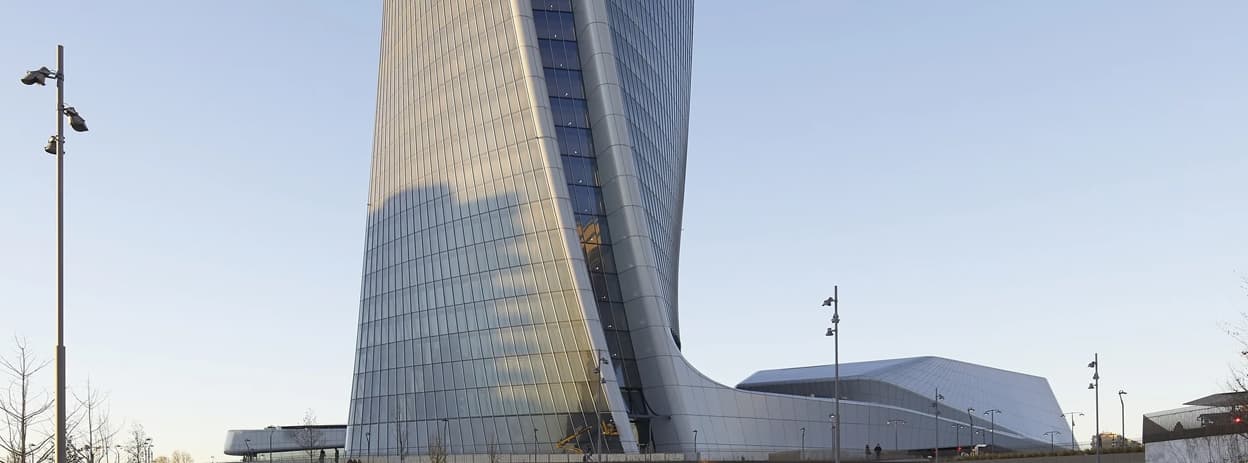 صد طراحی برتر، معماری برج سیتی لایف میلان [گرئه معماری زاها حدید] | طرح شماره 13