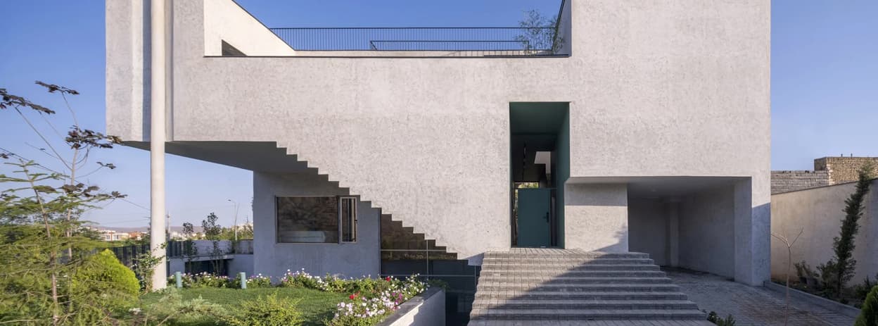 ویلا و نیم | پروژه معماری در طرقبه