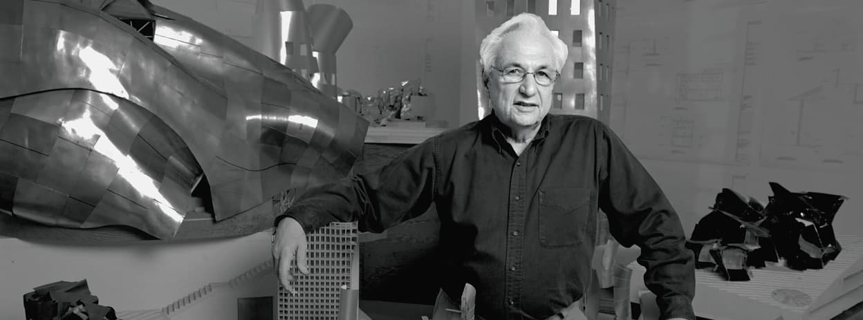 فرانک گری در گذشت | وداع با معمار «بیلبائو افکت» و حجمهای سیال فلزی